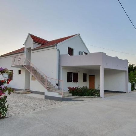Apartment Magdalena 克宁 外观 照片